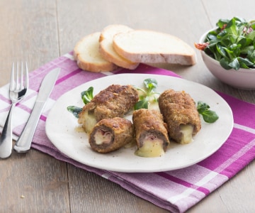 Cannoli de carne cremosos