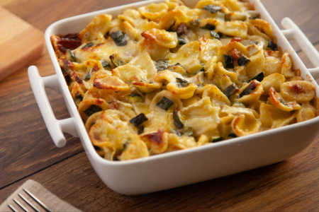 Orecchiette gratinadas ao forno