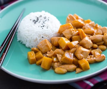 Frango com amêndoas