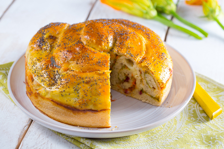 Rústico com salame e flores de abóbora