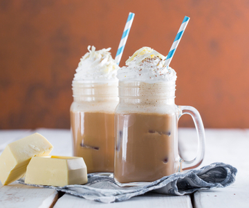 Chocolate branco derretido fácil de preparar