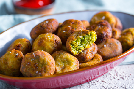 Almôndegas de abobrinha