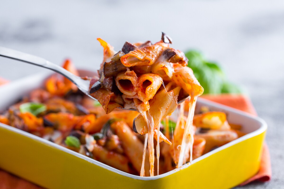 Massa de forno com berinjela