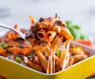 Massa de forno com berinjela