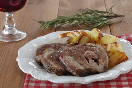 Assado de carne bovina