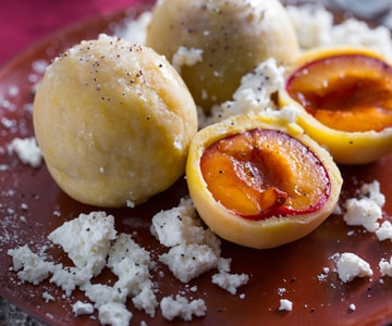 Nhoque de fruta tcheco (knedliky)