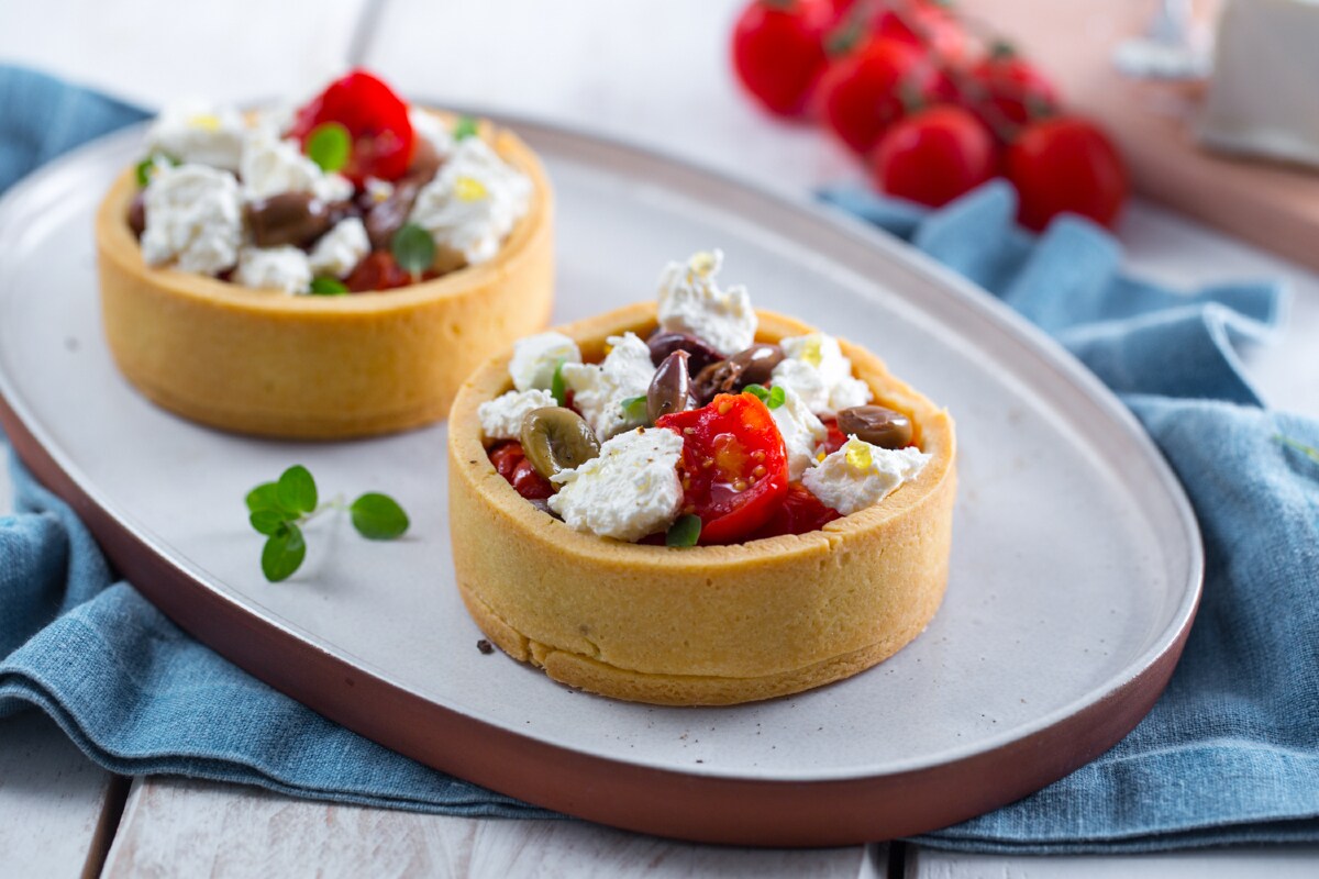 Tortinhas salgadas com robiola