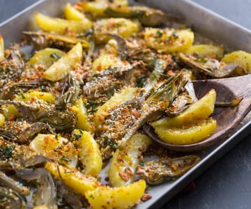 Alcachofras e batatas