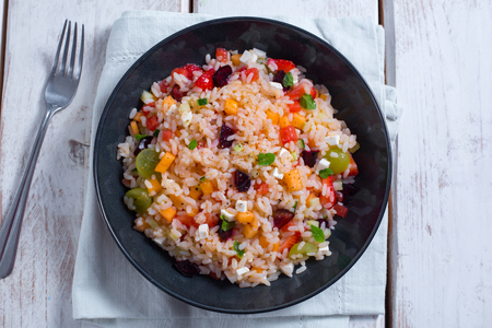 Salada de arroz com salada de frutas