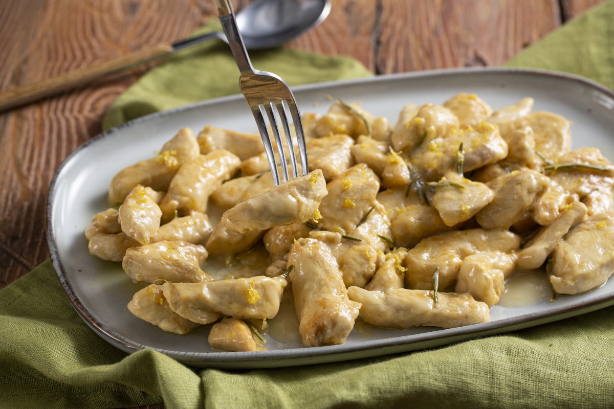 Tiras de frango ao limão