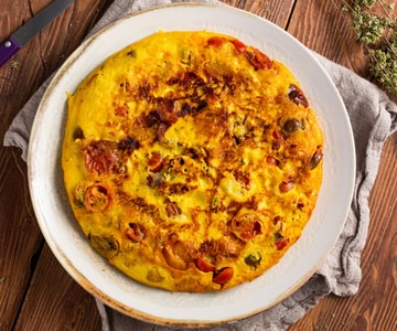 Frittata com tomatinhos e pecorino
