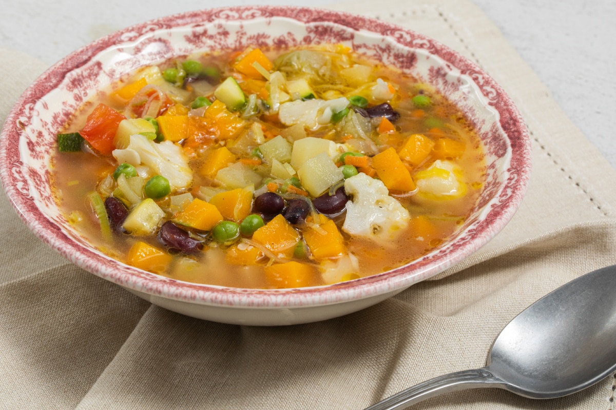 Sopa de legumes ao micro-ondas