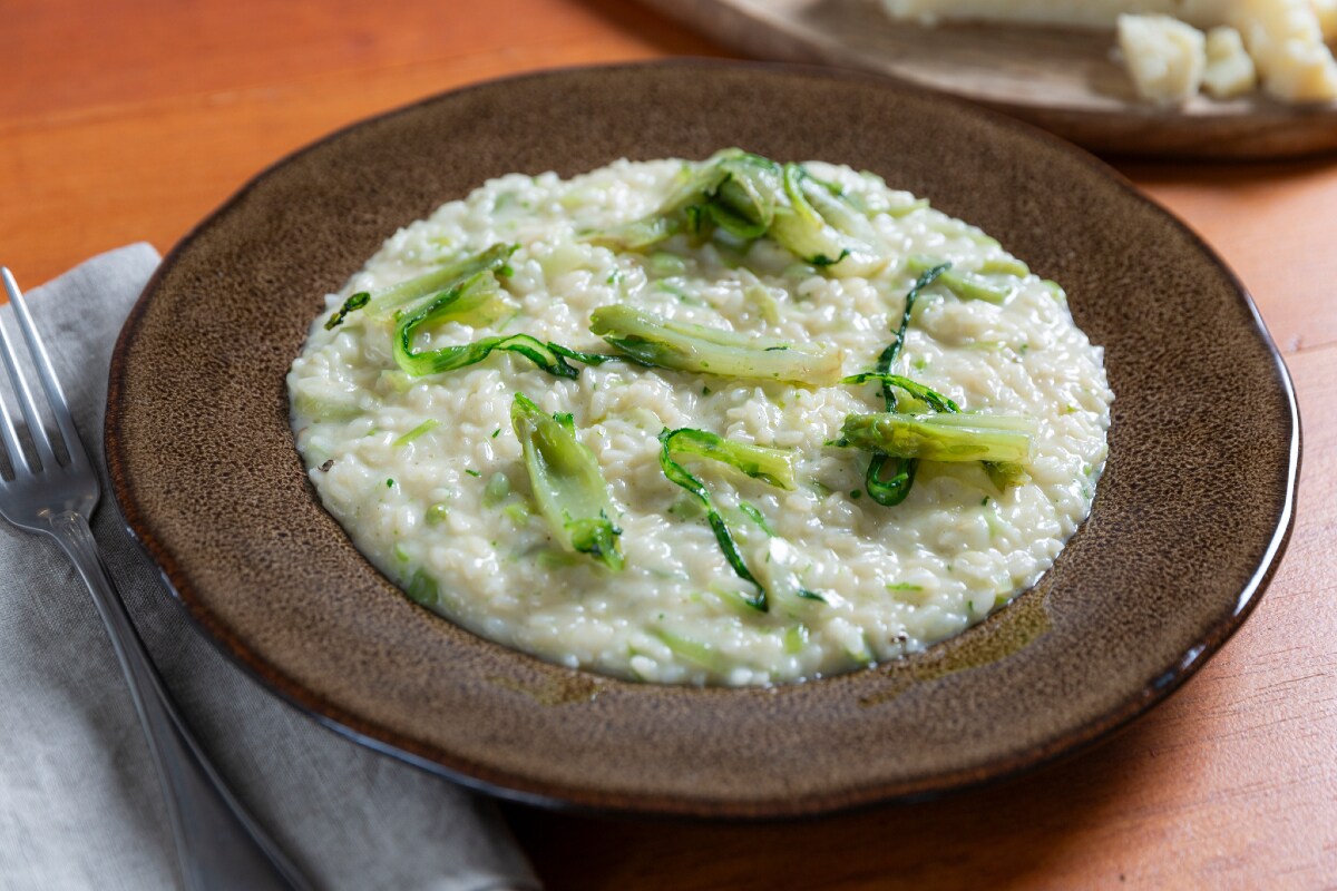 Risotto com pecorino e puntarelle