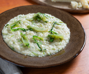 Risotto com pecorino e puntarelle