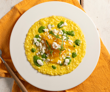 Risotto com pimentões e rúcula