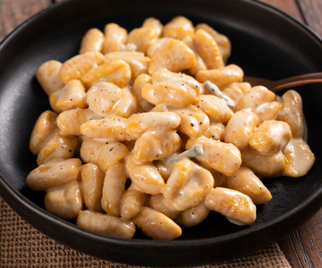 Nhoque de abóbora com creme de gorgonzola