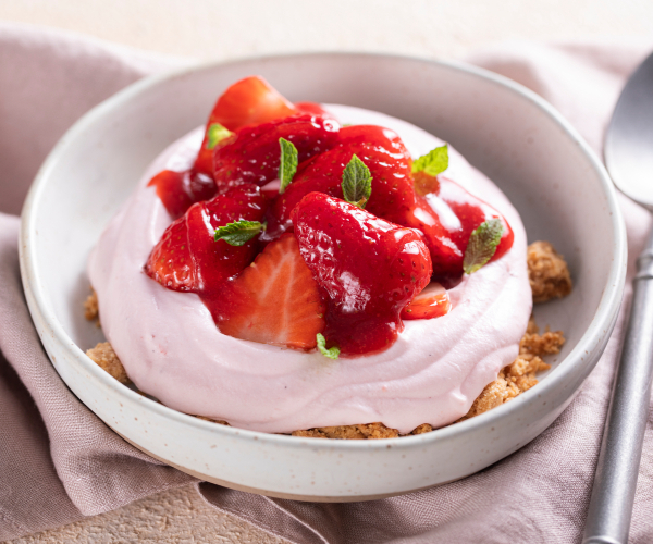 Coppetta di chantilly alle fragole