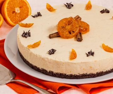 Cheesecake de laranja e canela