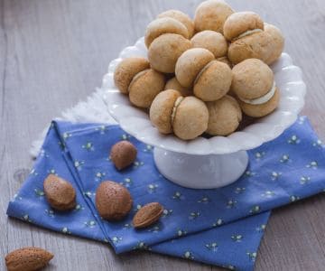 Baci di dama salgados