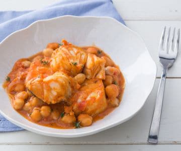 Bacalhau com grão-de-bico