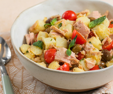 Salada de batata e atum