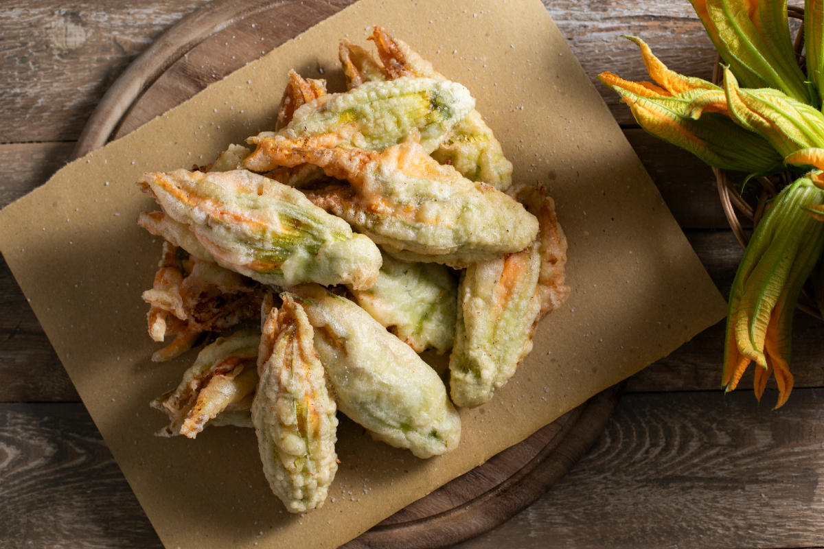 Fiori di zucca ripieni