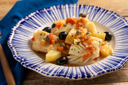 Bacalhau e batatas ensopados