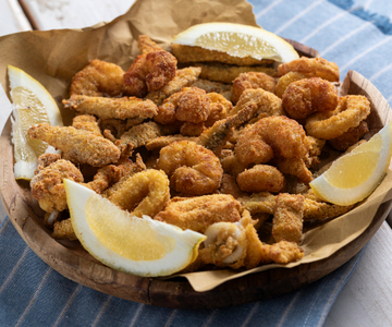 Fritura de peixe na fritadeira a ar