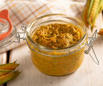 Pesto de flores de abobrinha