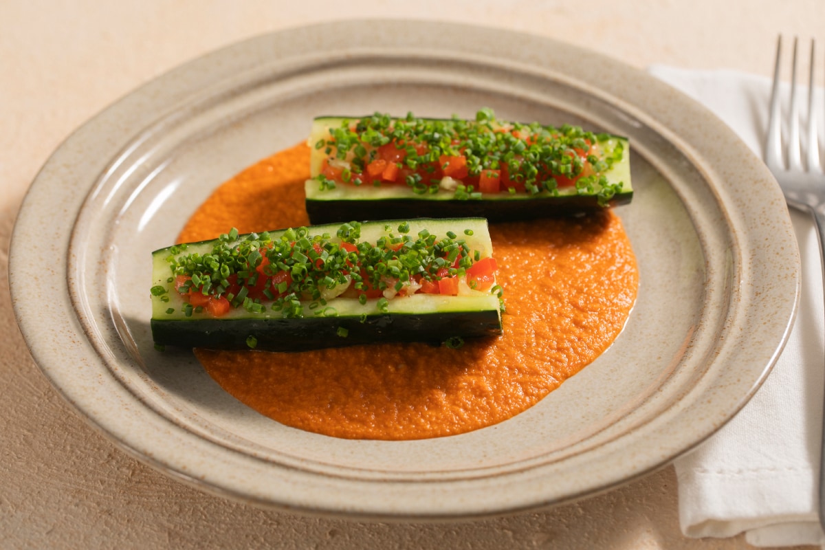 Pepinos marinados recheados