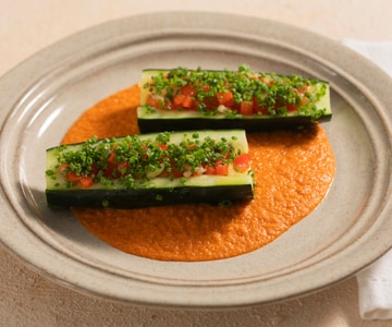 Pepinos marinados recheados