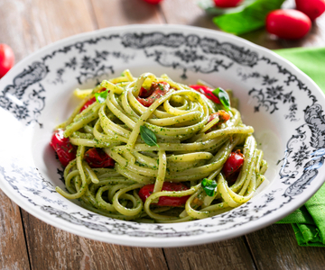 Pasta pesto e tomatinhos