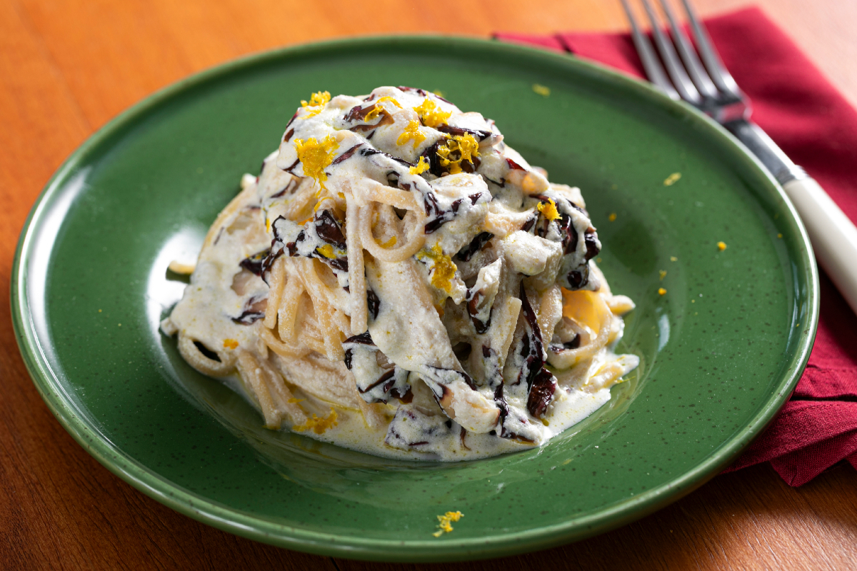 Linguine ricotta e radicchio