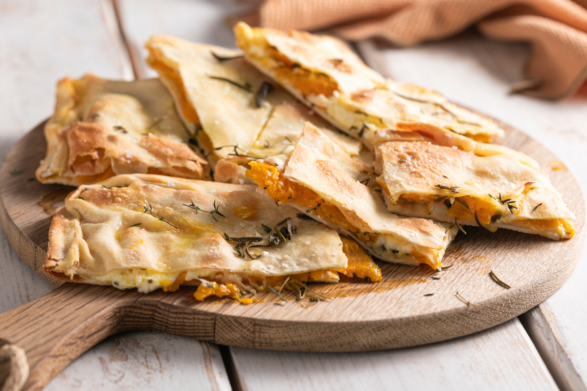 Focaccia crocante abóbora e queijo