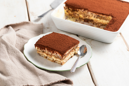 Tiramisù com creme de leite