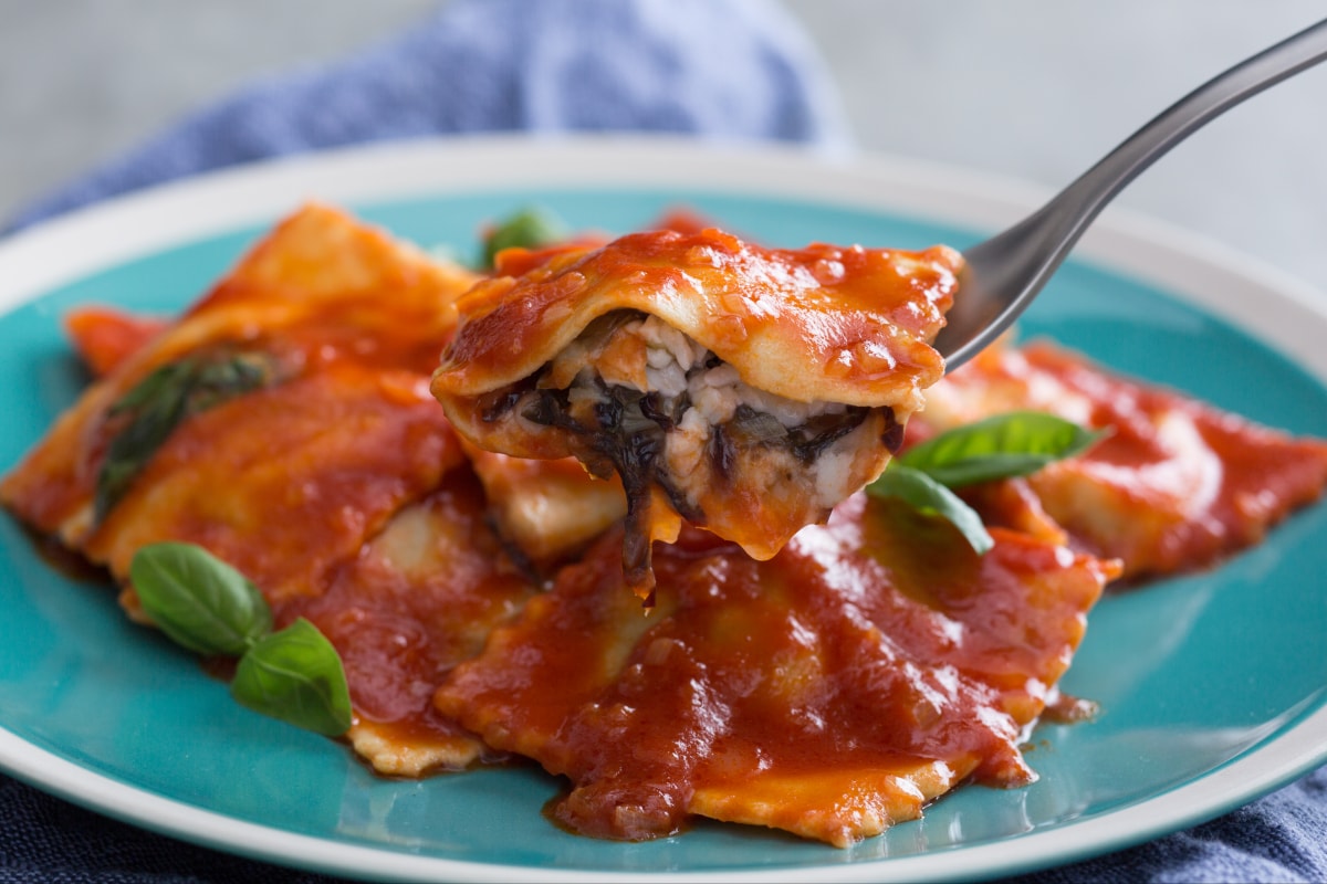 Ravioli recheados com radicchio