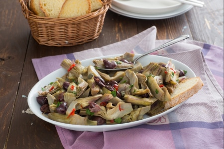 Alcachofras afogadas à napolitana