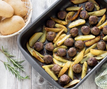 Almôndegas de carne e batata