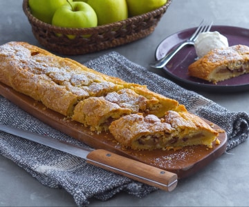 Strudel de maçã com massa podre