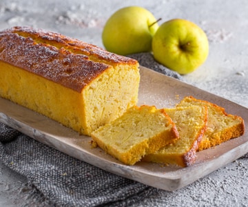 Bolo de iogurte e maçã