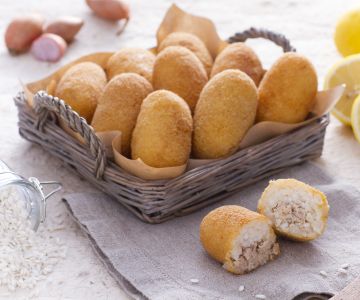 Bolinhos de arroz com atum e limão