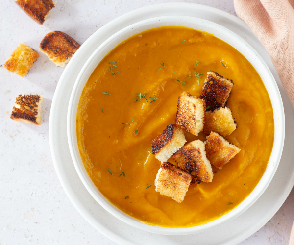 Creme de abóbora e batatas