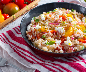 Salada de arroz com 4 tomates