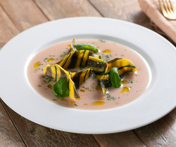 Ravioli de peixe com três massas