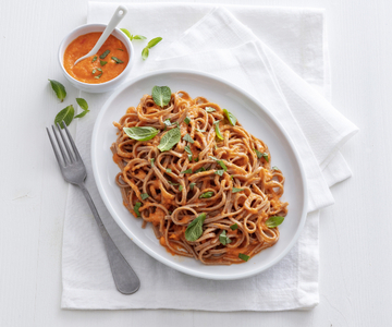 Linguine de espelta com homus