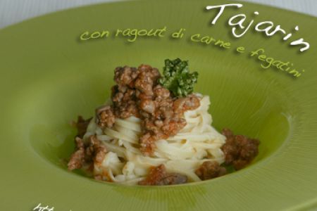 Tajarin com molho de carne e fígados