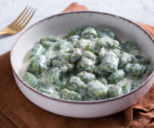 Gnocchetti verdes com gorgonzola