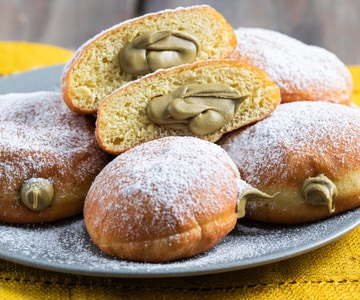 Bomboloni de pistache