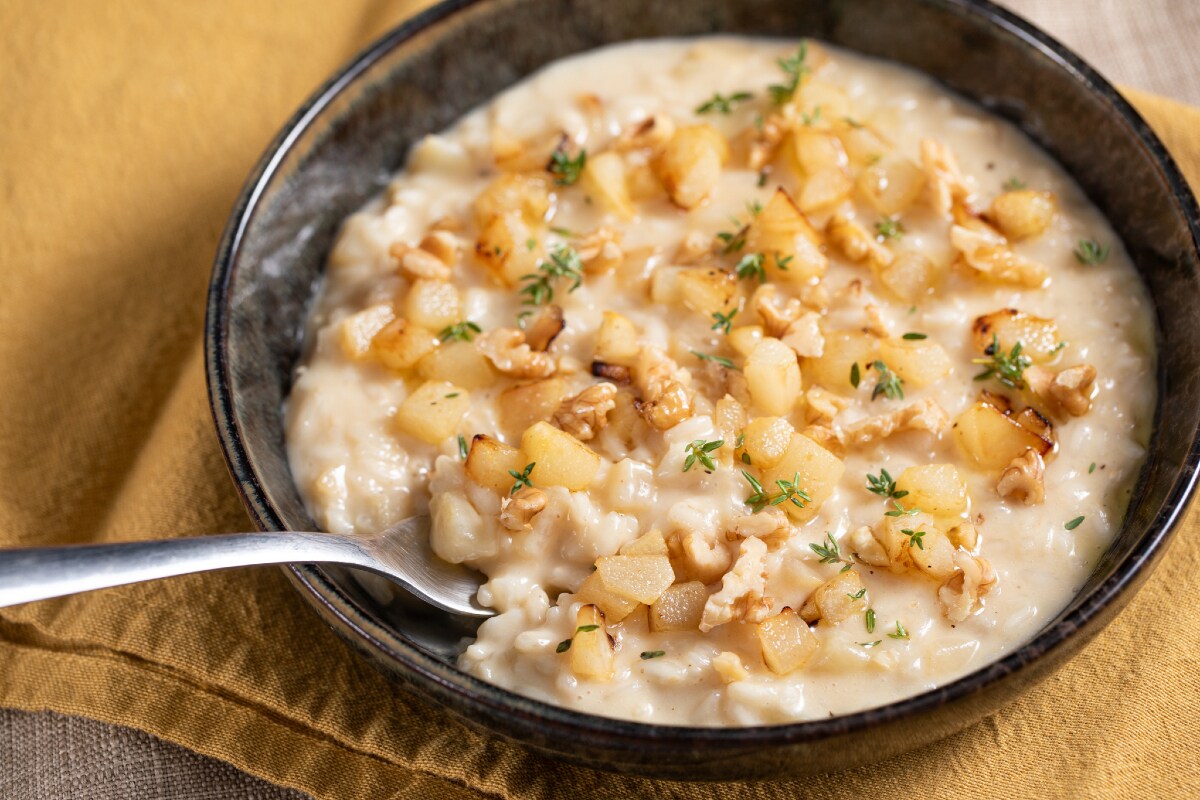 Risoto de taleggio, peras e nozes