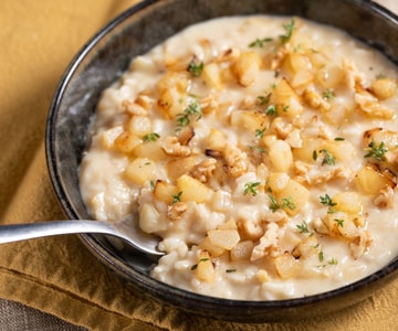 Risoto de taleggio, peras e nozes